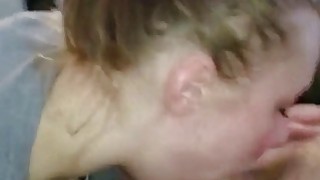Blow Job Liza rewarded with huge facial Thumbnail